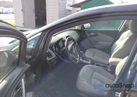 2015 Buick Verano из США, поврежденный, VIN 1G4PP5SK7F4215488